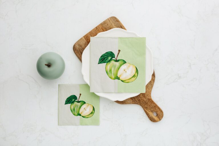 Manor Road Apple Luncheon Napkins