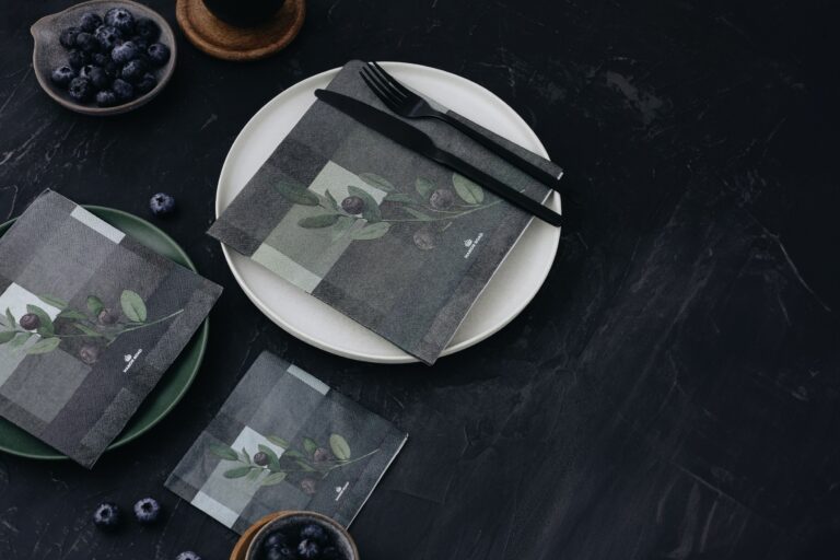 Manor Road Blueberry Burst Dinner Napkins