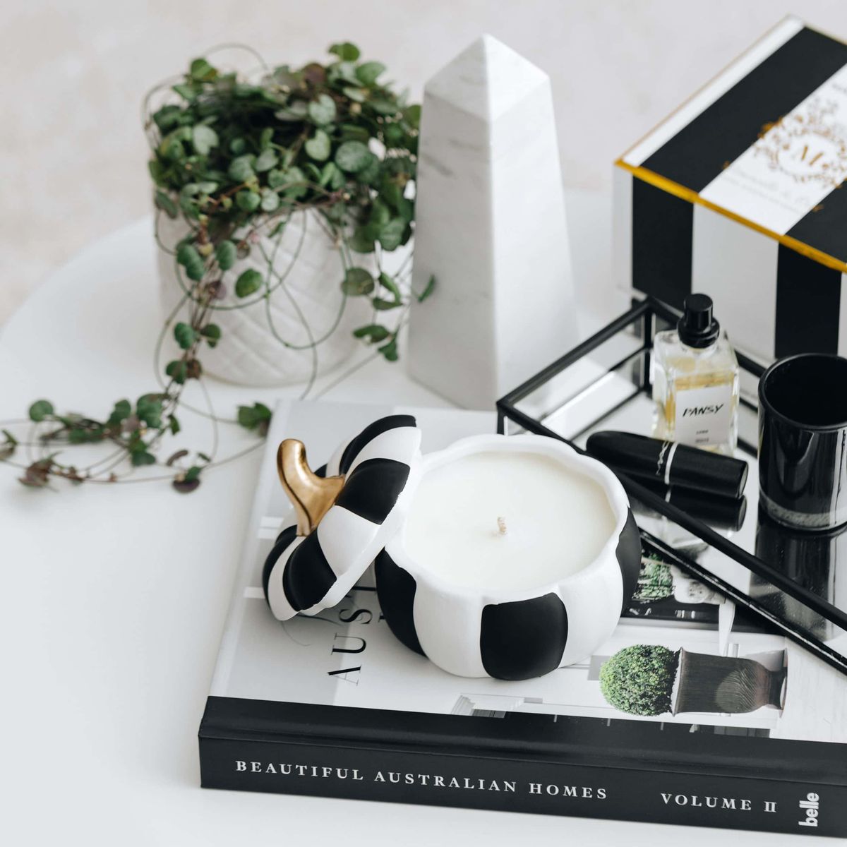 Manor Road Pompion Matte Stripe Candle