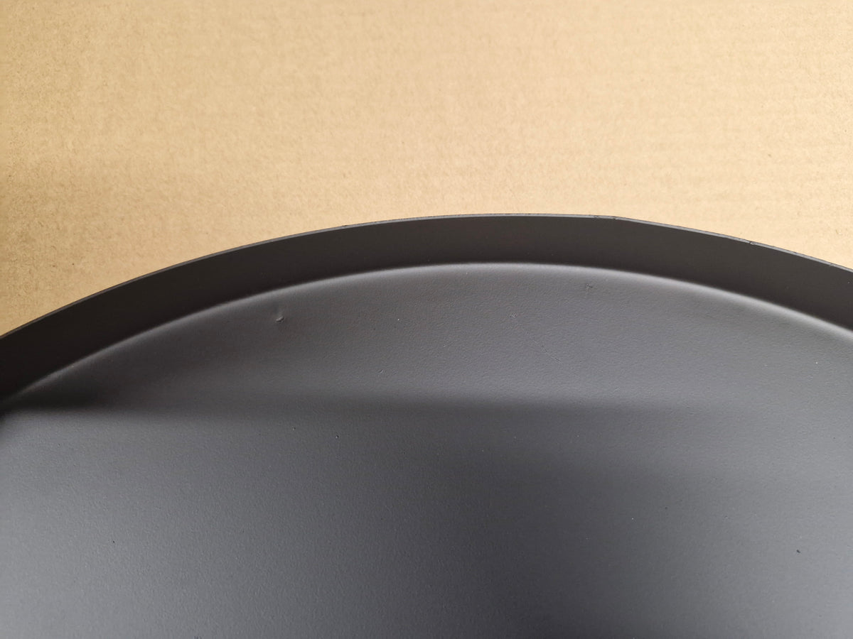 STUDIO Felix Round Tray Black *DAMAGED*