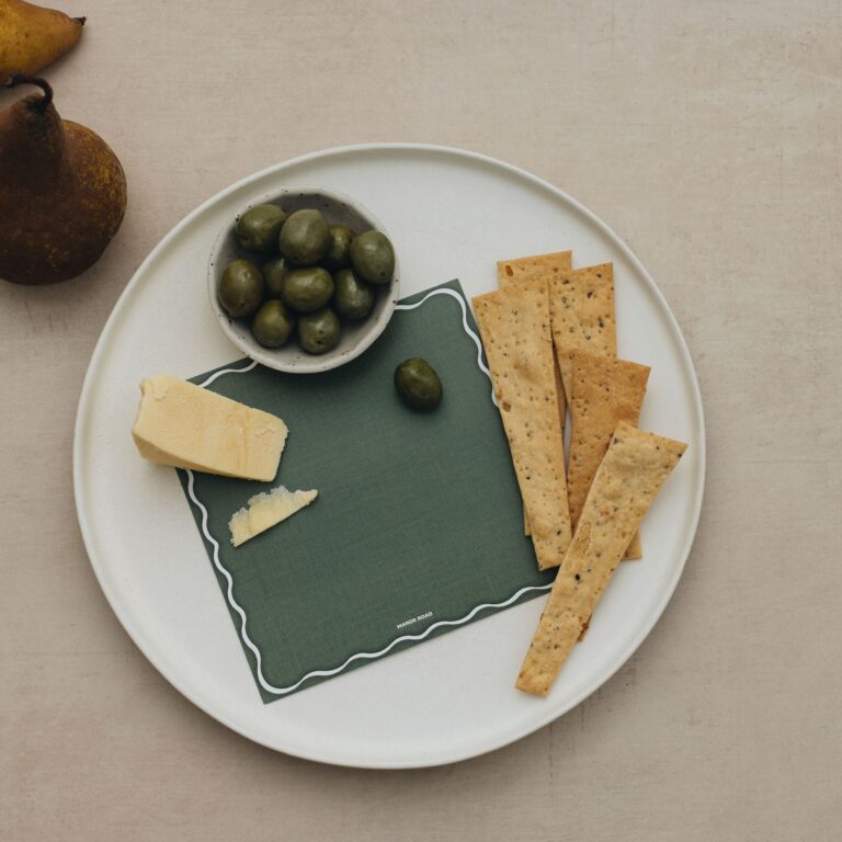 Manor Road Linen Scallop Olive & White Cheese Board Presentation Cards
