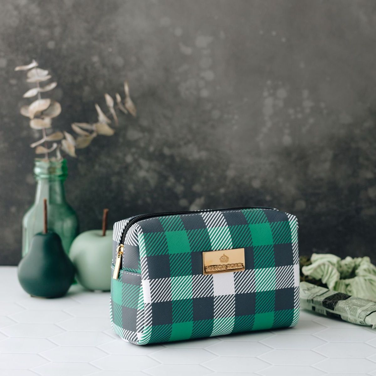 Manor Road Classic Plaid Green Travel Bag