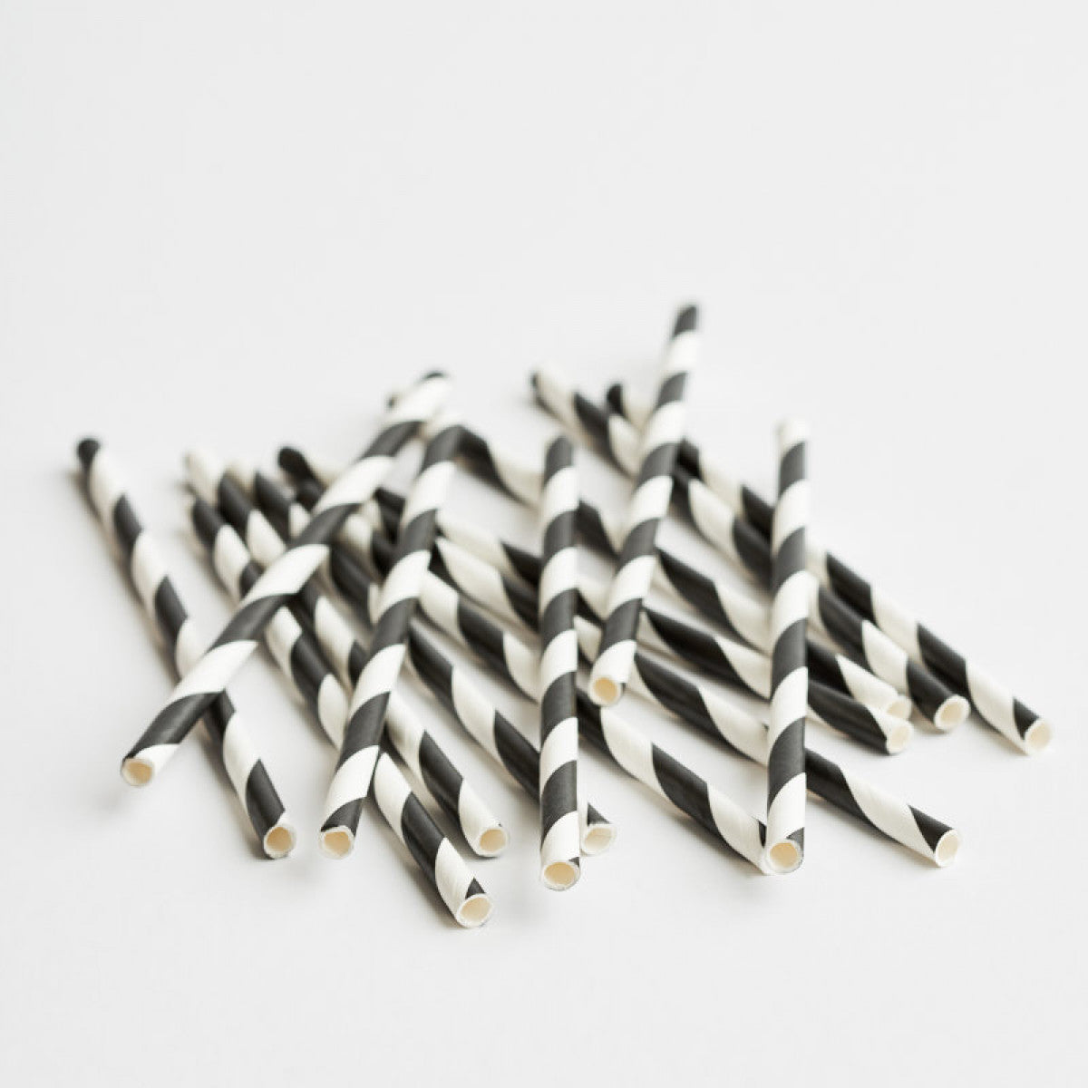 Green Bean Cocktail Straws Black & White Stripe 250pk