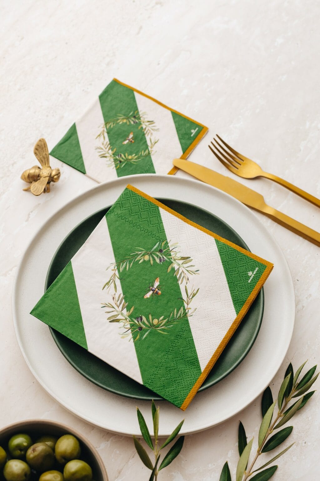 Manor Road Olive & Bee Dinner Napkins
