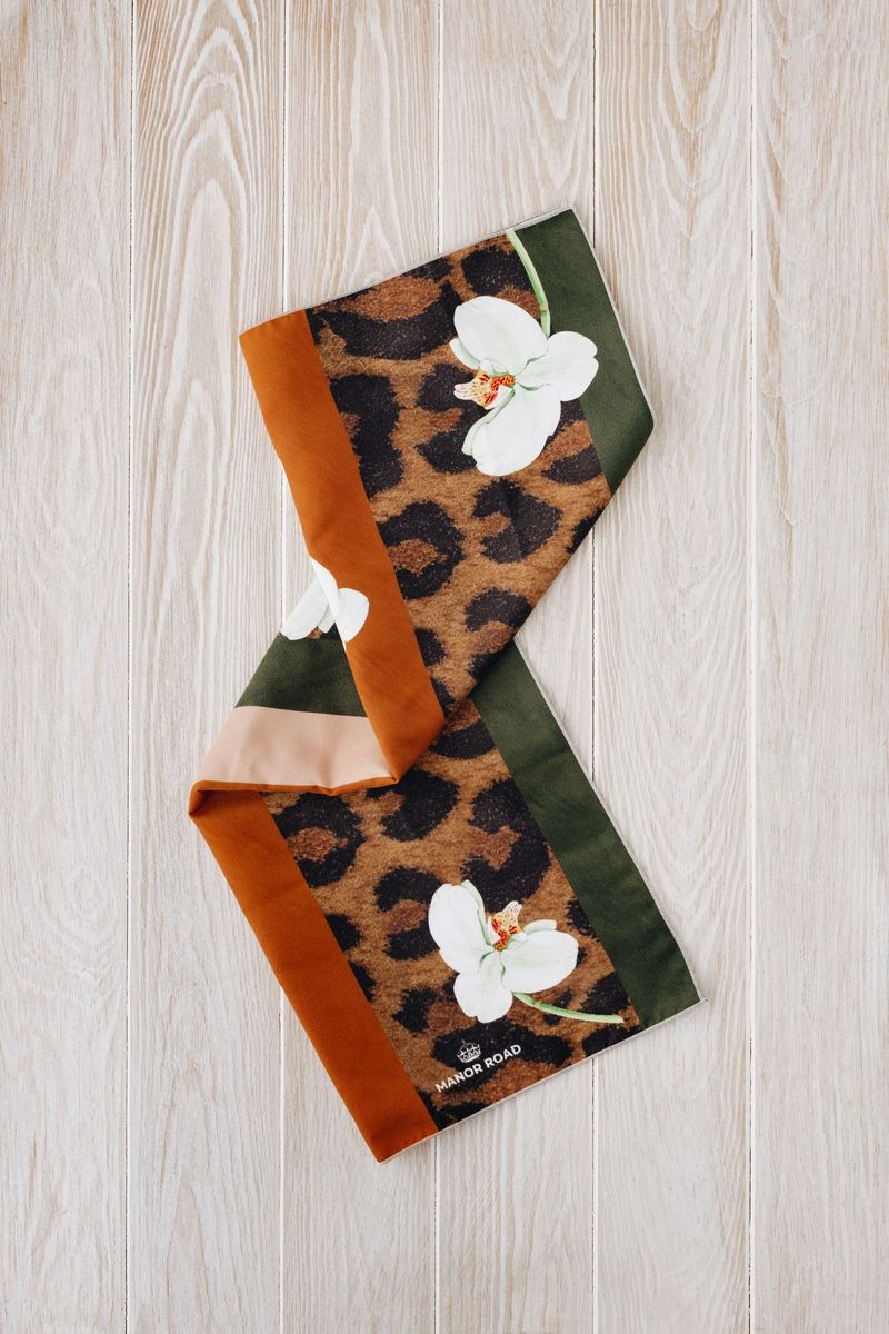 Manor Road White Orchid & Leopard Microfiber Tea Towel