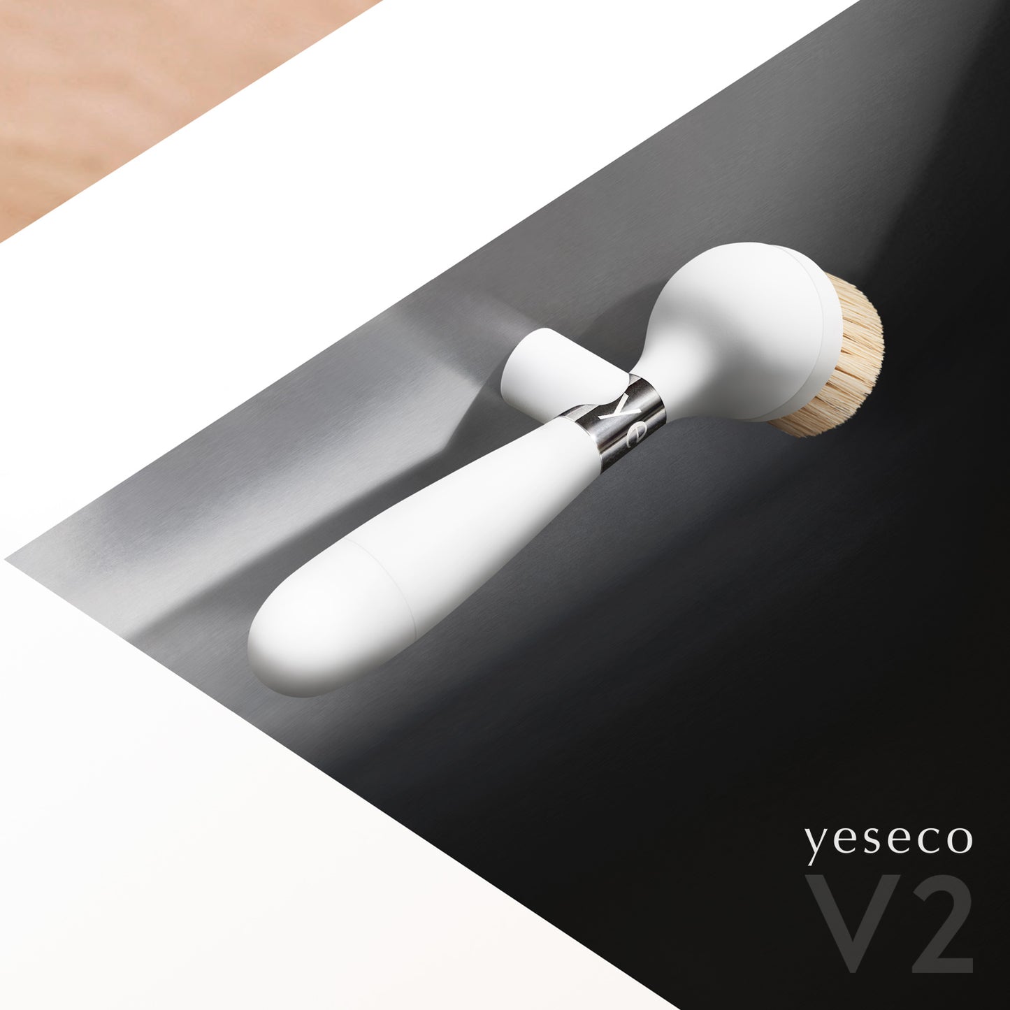 yeseco V2 Brush with Magnetic Stand White